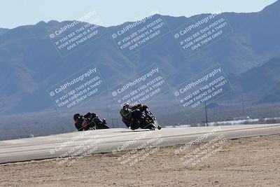 media/Dec-07-2025-CVMA (Sun) [[3e7d2de5dc]]/Race 8-Middleweight Shootout/